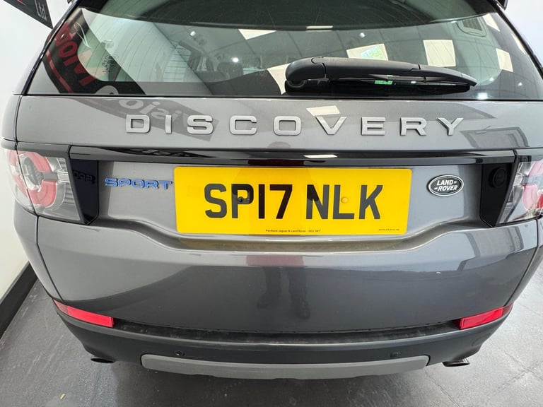 2017 Land Rover Discovery Sport 2.0 TD4 SE 4WD Euro 6 (s/s) 5dr (5 Seat) ESTATE Diesel Manual