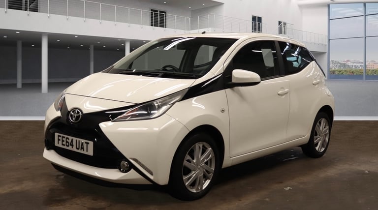 image for 2014 Toyota AYGO 1.0 VVT-i X-Pression 5dr x-shift HATCHBACK Petrol Manual