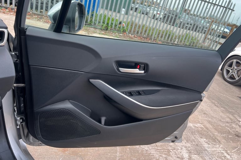 2022 Toyota Corolla 1.8 VVT-i Hybrid Icon Tech 5dr CVT Hatchback PETROL/ELECTRIC Automatic