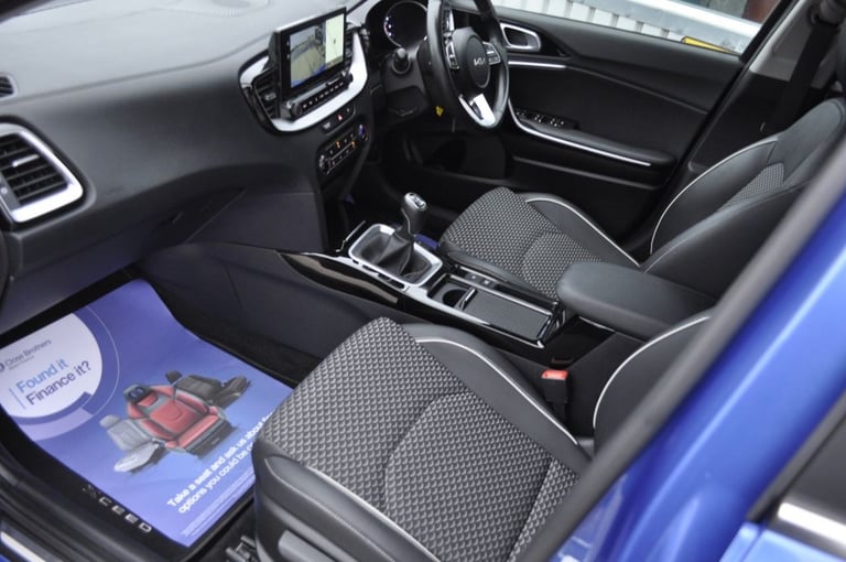 2022 Kia XCeed 1.0T GDi ISG Connect 5dr HATCHBACK PETROL Manual