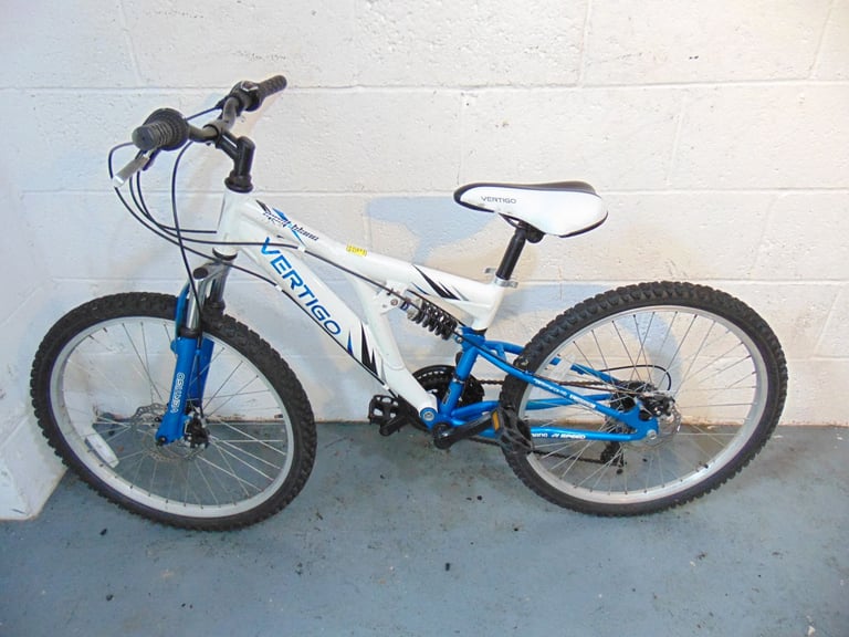Aluminium Vertigo Mont Blanc (24" tyres, suit 9-12yr old) Mountain Bike (free local delivery)