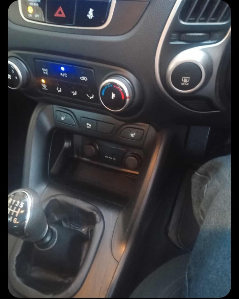 Hyundai, IX35, Estate, 2012, Manual, 1685 (cc), 5 doors