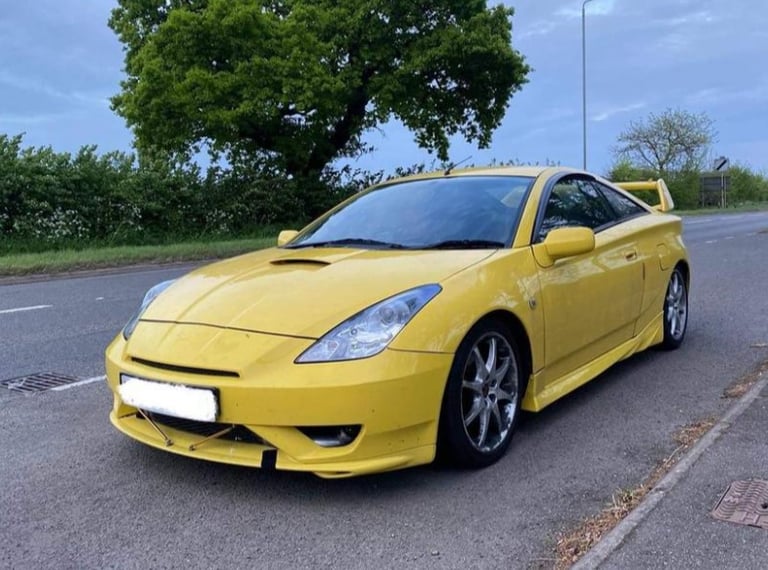 Toyota Celica 1.8 VVTL-i Summer Sports Car Lamborghini Yellow colour ...