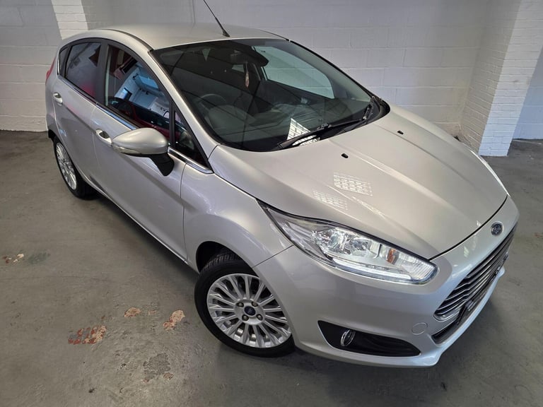  Ford Fiesta 1.6 Titanium Powershift Euro 5 5dr Petrol Automatic