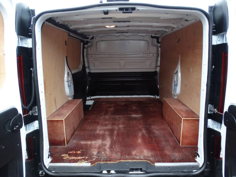 2022 Renault Trafic SL28 Blue dCi 130 Business Van PANEL VAN DIESEL Manual