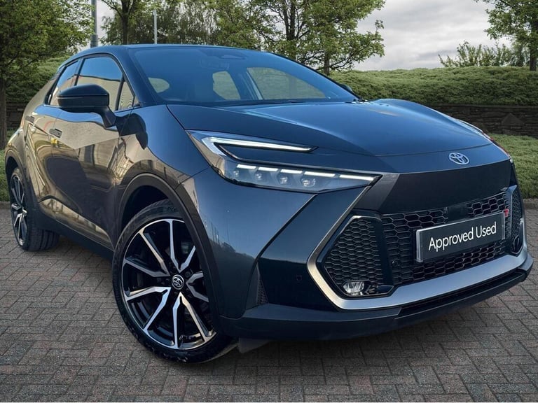 image for 2024 Toyota C-HR 2.0 PHEV GR Sport 5dr CVT SUV Hybrid Automatic