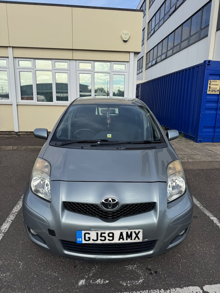 Toyota, YARIS, Hatchback, 2009, Semi-Auto, 1329 (cc), 5 doors