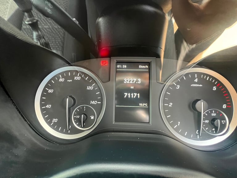 2021 Mercedes-Benz Vito 1.7 114 CDI Progressive Panel Van 5dr Diesel Manual FWD L2 Euro 6 (s/s) (...