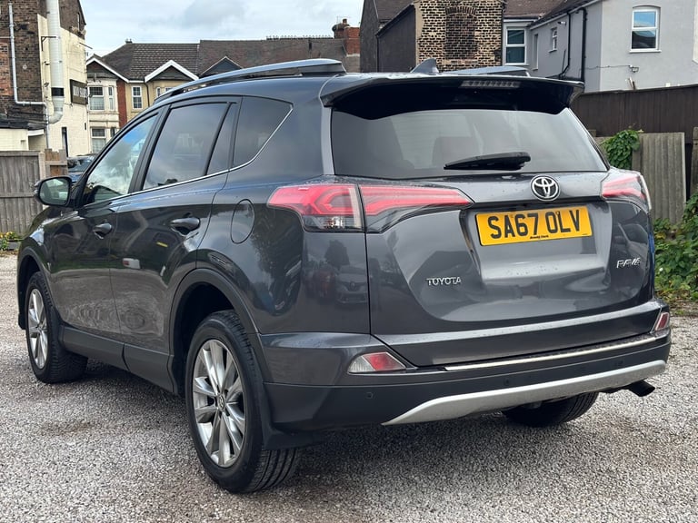 2017 Toyota RAV4 2.0 D-4D Excel TSS 5dr [Nav] 2WD ESTATE Diesel Manual