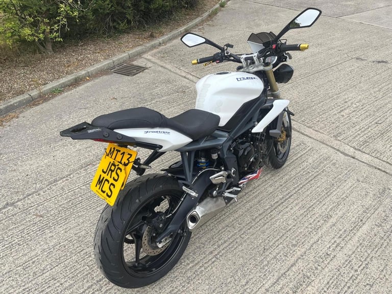 2013 13 TRIUMPH STREET TRIPLE 675 ABS WHITE CLEAN 17k MILES NAKED