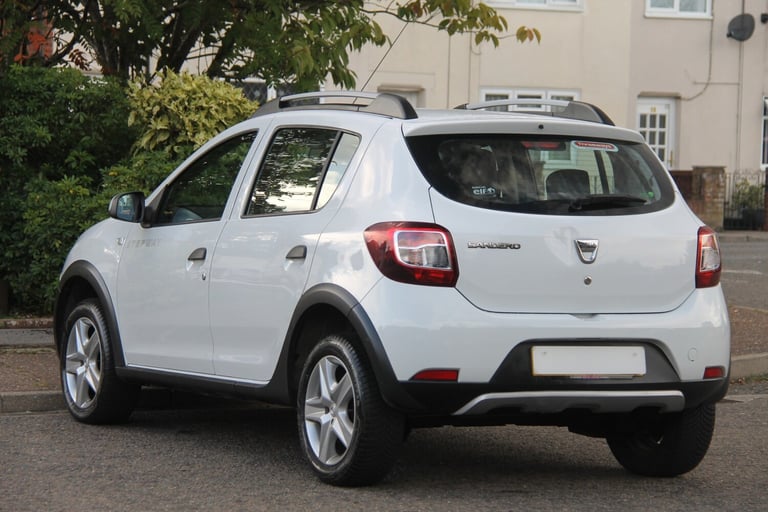 2014 Dacia Sandero Stepway 1.5 dCi Ambiance 5dr HATCHBACK Diesel Manual
