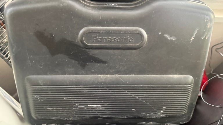 Panasonic NV-M50 VHS Professional Video Movie Camera