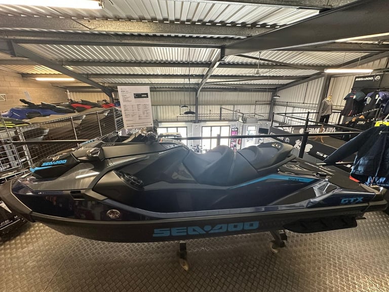 image for 2025 Sea-Doo GTX 230 iBR iDF – Blue Abyss / Gulfstream Blue – £20,699