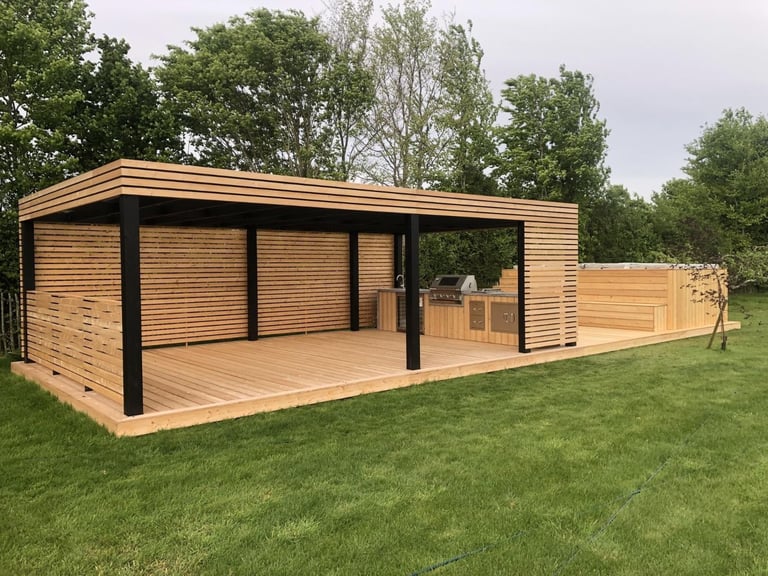 Wood boards,scaffolding,planks, 3.9 meters, 13 ft fencing,decking