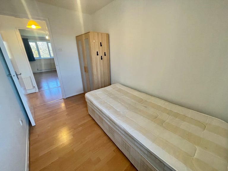 Two-bedroom NO LIFT  flat located on the second floor Dehavilland Close, Northolt UB5 6RY