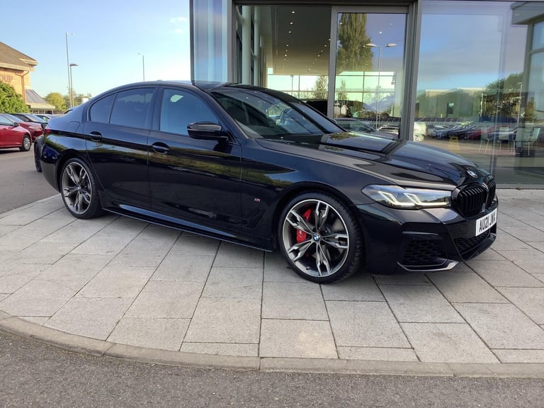 image for 2021 BMW 5 Series M550i xDrive 4dr Auto Saloon Petrol Automatic