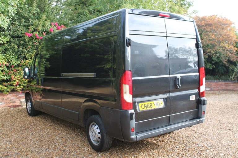 2019 Peugeot Boxer 2.0 BlueHDi H2 Professional Van 130ps PANEL VAN Diesel Manual