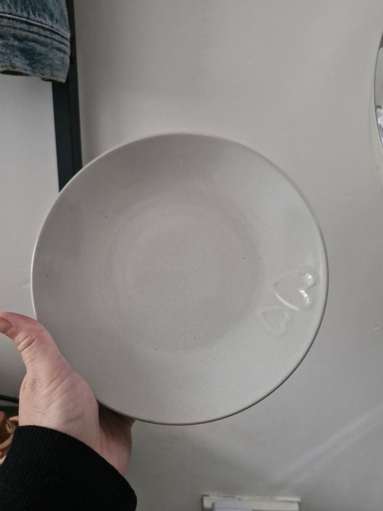 image for Dinnerware set