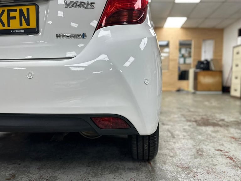 2016 Toyota Yaris 1.5 Hybrid Icon 5dr CVT HATCHBACK PETROL/ELECTRIC Automatic