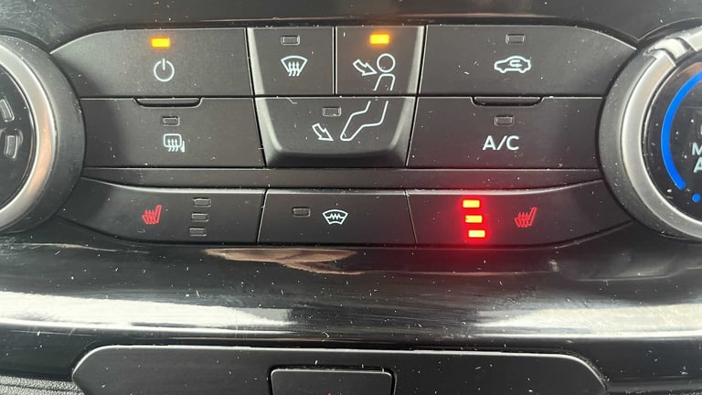 2022 Ford Transit Custom 2.0 EcoBlue 170ps Low Roof D/Cab Limited Van Auto Other Diesel Automatic