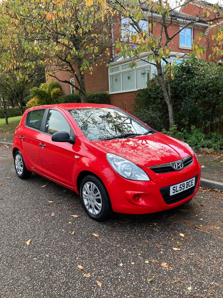 Hyundai, I20, 2010 - Very Low Mileage
