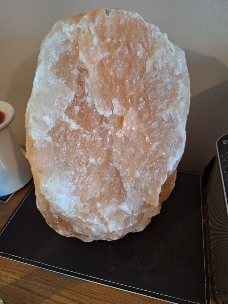 Salt lamp - large