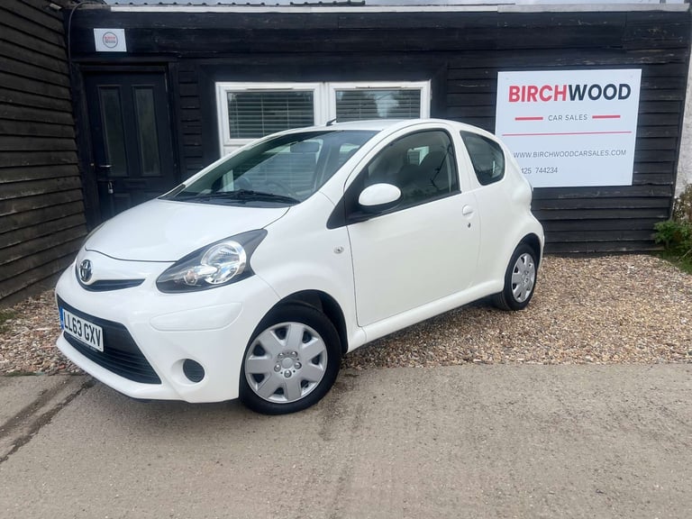 2014 Toyota AYGO 1.0 Aygo Move VVT-i 3dr Hatchback Petrol Manual