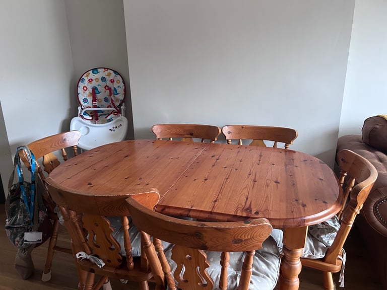 image for Pine dining table 