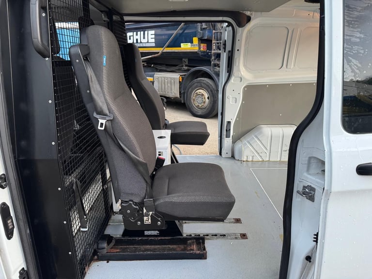 2017 Ford Transit Custom Crew Van