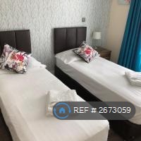 2 bedroom flat in Meade House, Cambridge, CB1 (2 bed) (#2673059)