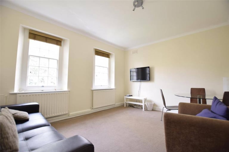 🌈Comfortable Double Room, in a Peaceful Residential Area🍃N17!