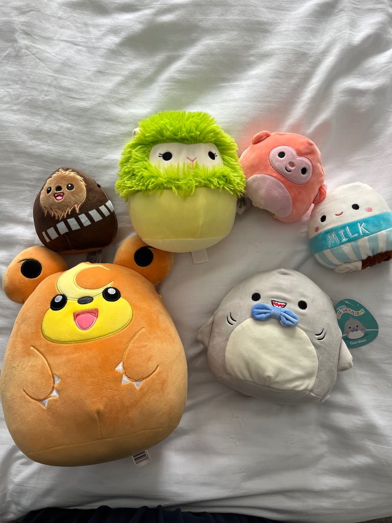6 official Squishmallows bundle