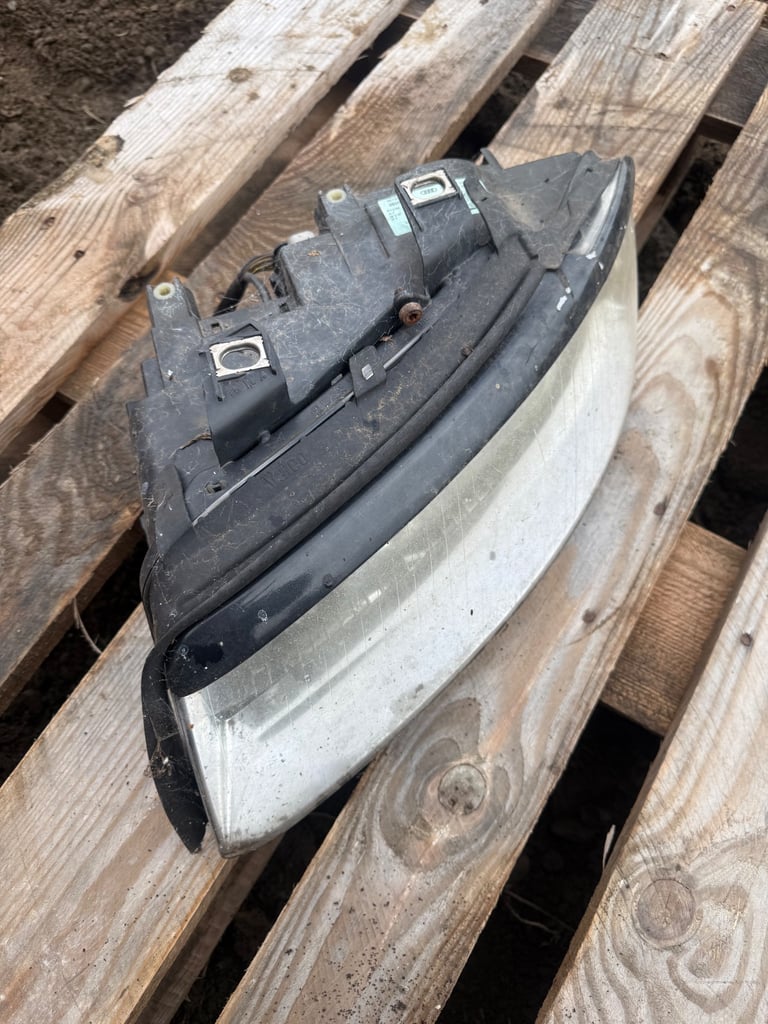 image for Audi A4 B6 Headlight with eye brow, Passenger side 