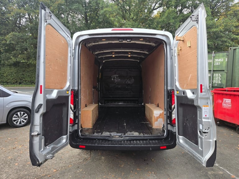 2022 Ford Transit 2.0 EcoBlue 130ps H2 Trend Van PANEL VAN Diesel Manual