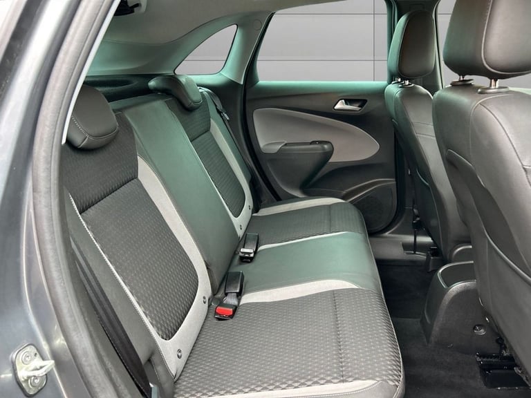 2018 Vauxhall Crossland X 1.6 Turbo D ecoTec Elite Nav 5dr [Start Stop] HATCHBACK DIESEL Manual