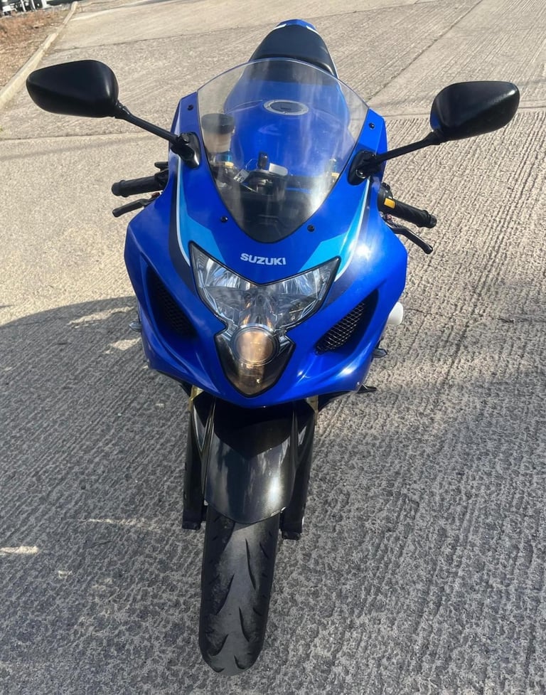 2005 05 SUZUKI GSXR 750 K5 GSXR750 BLUE  WHITE SPORTS SUPERSPORT NEW MOT