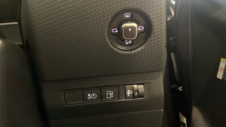 2023 DS Automobiles DS 4 1.6 E-TENSE 12.4kWh Trocadero EAT8 Euro 6 (s/s) 5dr Hatchback Hybrid Aut...