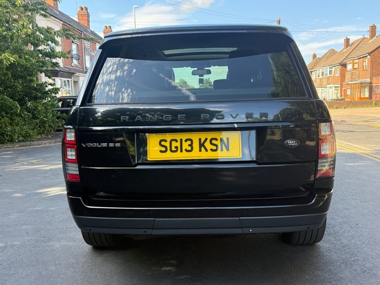 2013 Land Rover Range Rover 3.0 TDV6 Vogue SE 4dr Auto ESTATE Diesel Automatic