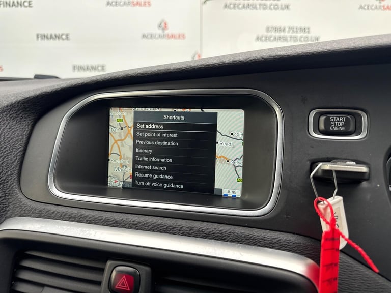 2016 Volvo V40 D3 [4 Cyl 150] Inscription 5dr Geartronic HATCHBACK DIESEL Automatic