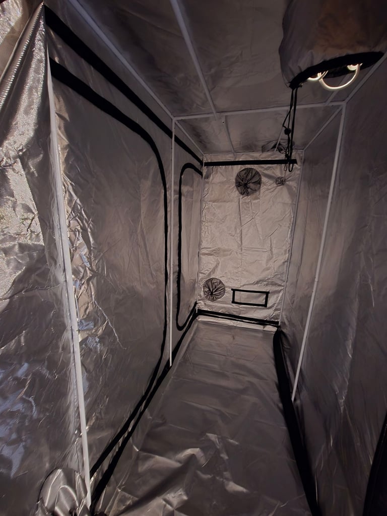 GroillaBox Grow Tent 2x1