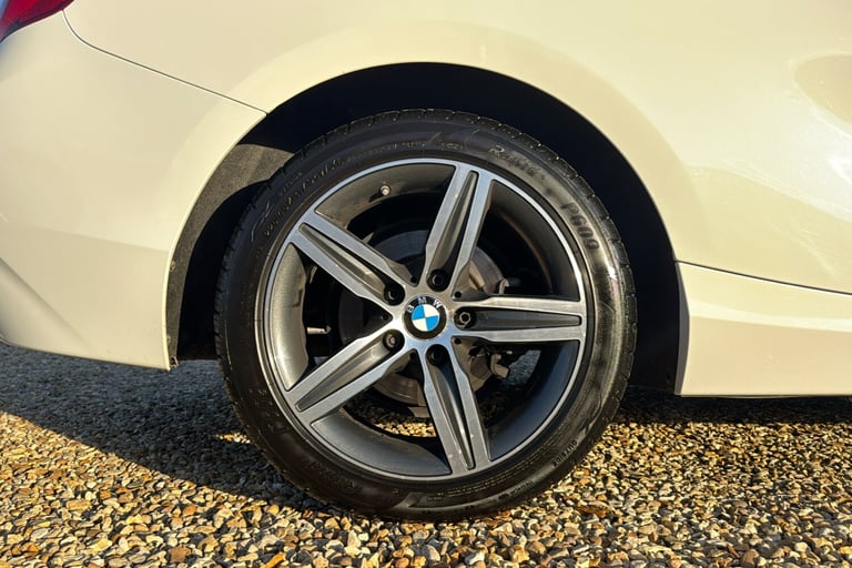  BMW 2 Series Coupe 1.5 218i Sport Coupe 2dr Petrol Manual Euro 6 s/s 136 Ps