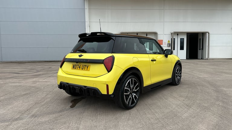 2025 MINI Cooper 2.0 S Exclusive 3dr Auto Petrol Hatchback Hatchback Petrol Automatic