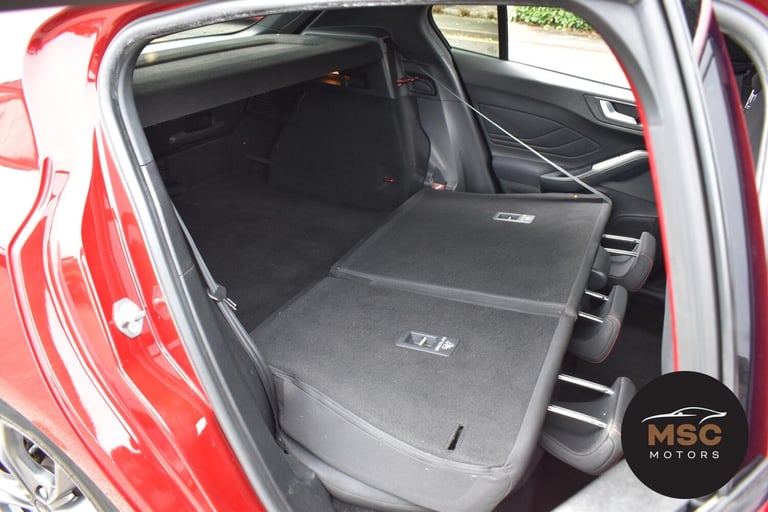 2018 Ford Focus 1.0T EcoBoost ST-Line Hatchback 5dr Petrol Manual Euro 6 (s/s) (125 ps) Hatchback...