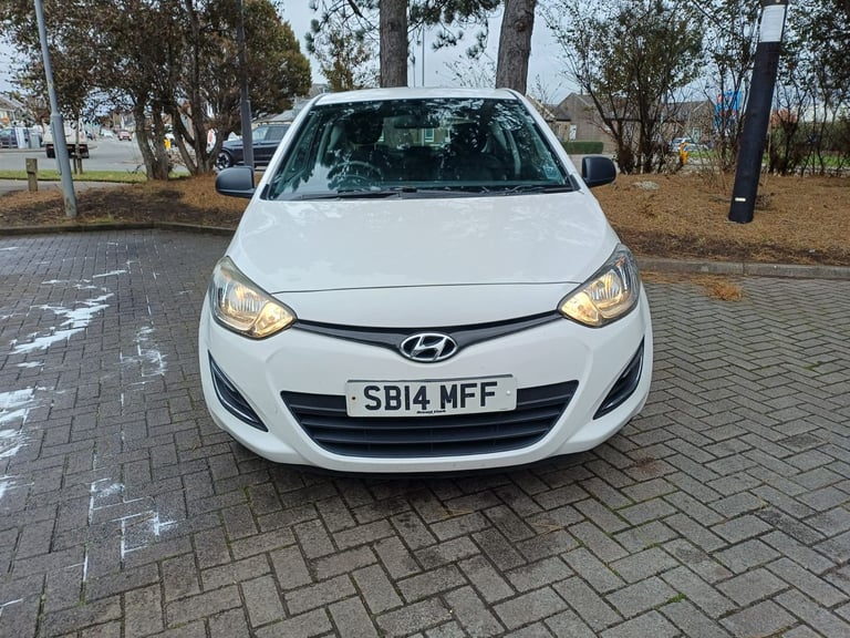 Hyundai I20, LOW Miles,£35 road tax, 3 Month Warranty