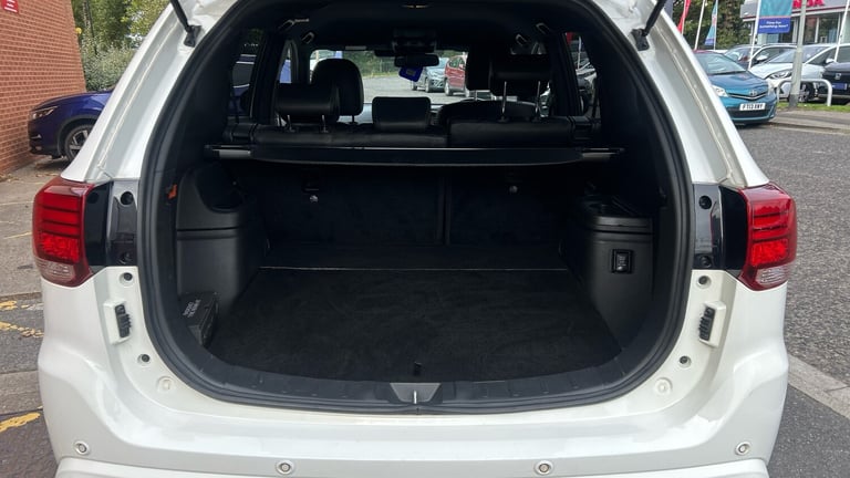 2019 Mitsubishi Outlander 2.4 PHEV Dynamic Safety 5dr Auto Estate Estate Hybrid Automatic