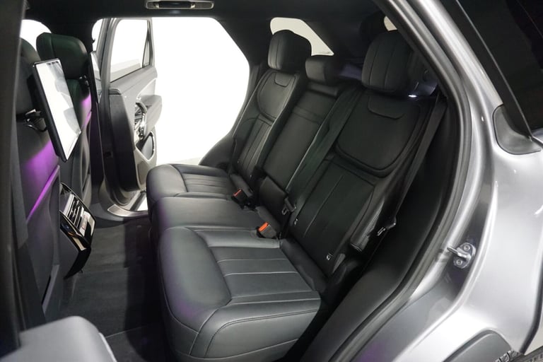 2023 Land Rover Range Rover Sport 3.0 D300 MHEV Dynamic SE SUV 5dr Diesel Auto 4WD Euro 6 (s/s) (...