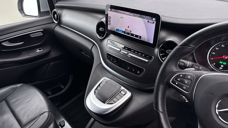 2023 Mercedes-Benz V-Class 2.0 V300d AMG Line MPV 5dr Diesel G-Tronic+ Euro 6 (s/s) XLWB (237 ps)...