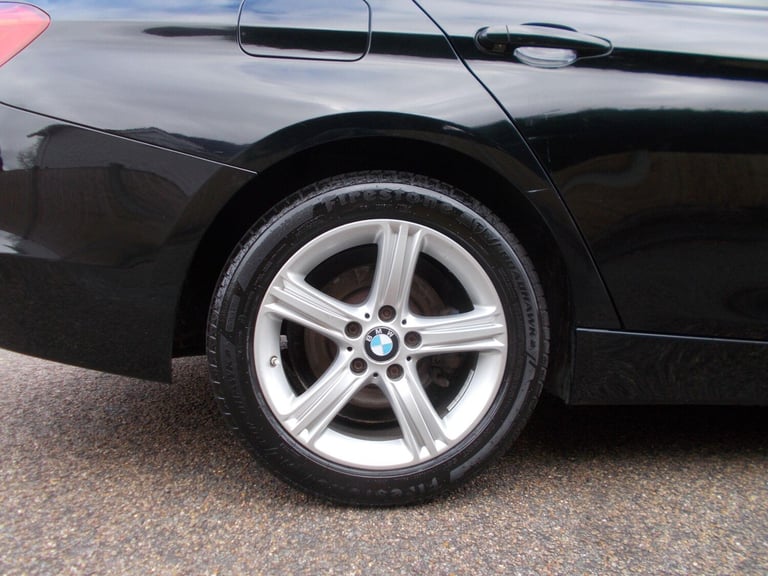 2014 BMW 3 Series 2.0 325d BluePerformance SE Euro 6 (s/s) 4dr SALOON Diesel Manual