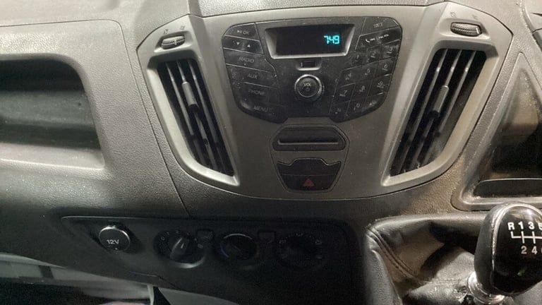 2015 Ford Transit Custom 2.2 TDCi 125ps Low Roof Van PANEL VAN Diesel Manual