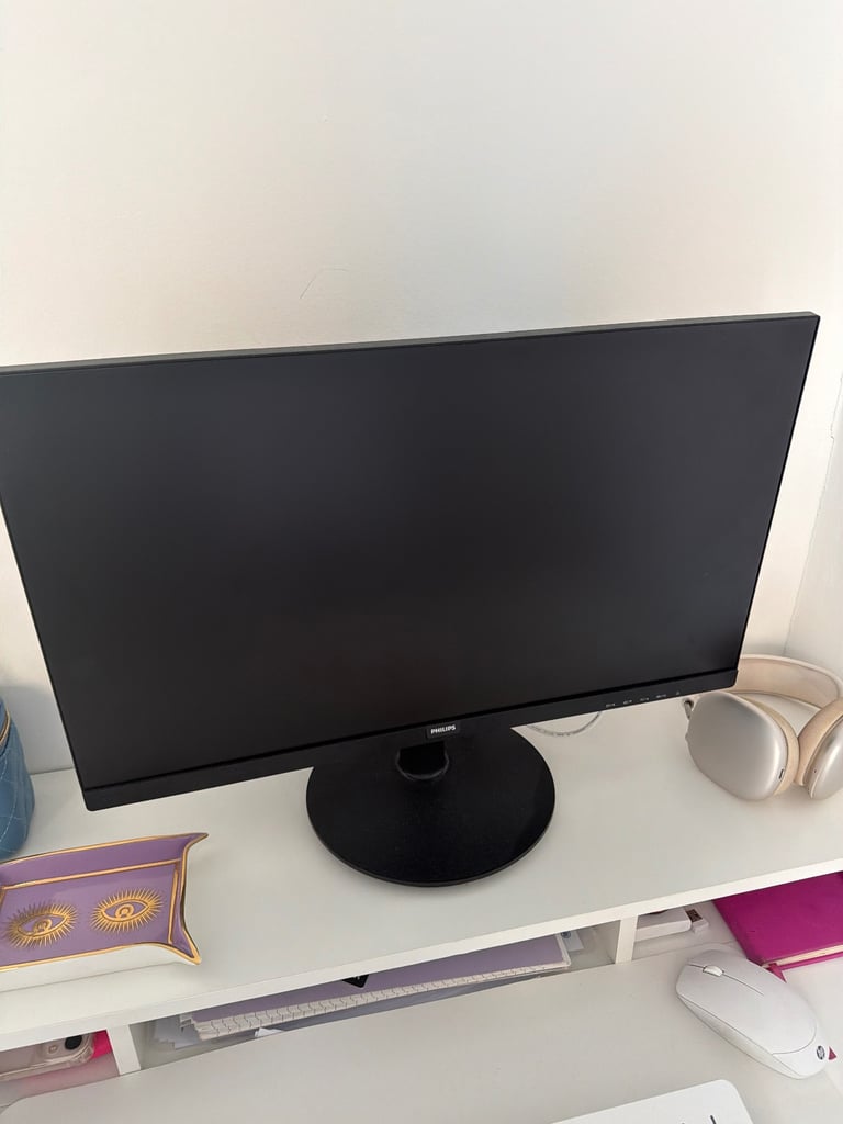 Complete Working From Home Station - height adjustable Desk, Chair, Desktop, Keyboard 